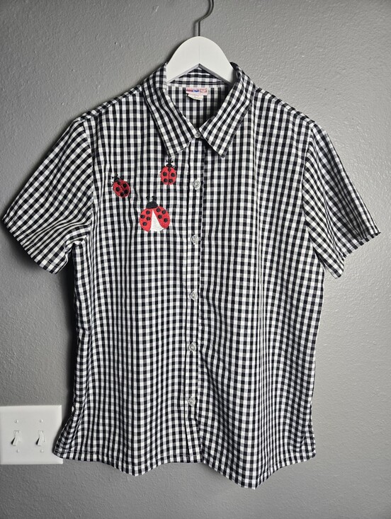 American Sweetheart Tops - Black & White Gingham Button-Down Shirt with Ladybug Embroidery Size Large